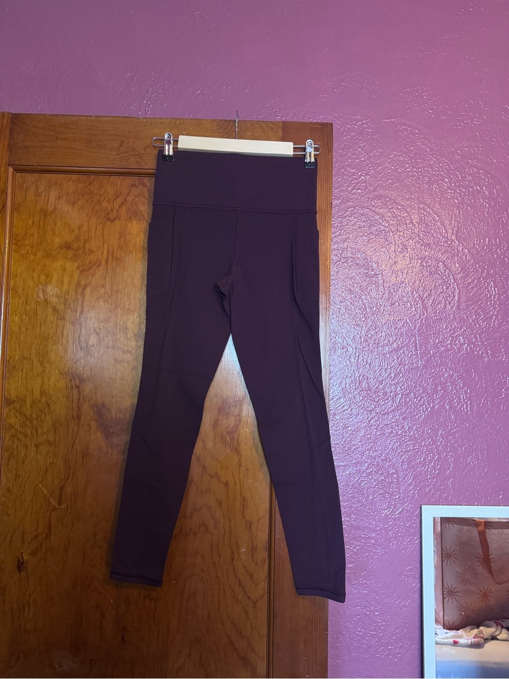 Athleta Salutation Stash 7/8 Legging - Spiced Cabernet